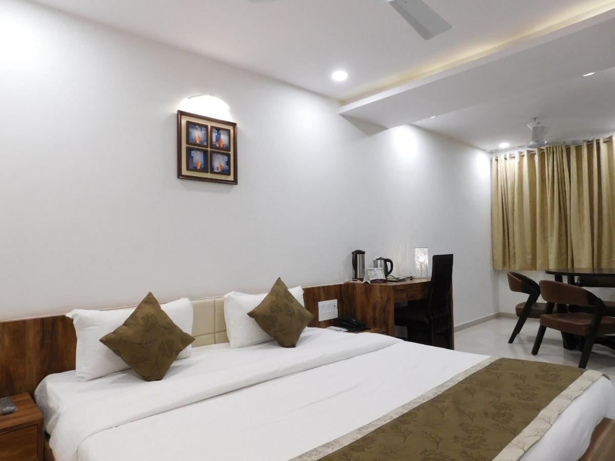 Hotel Shiva Club And Resort Mundra Kültér fotó